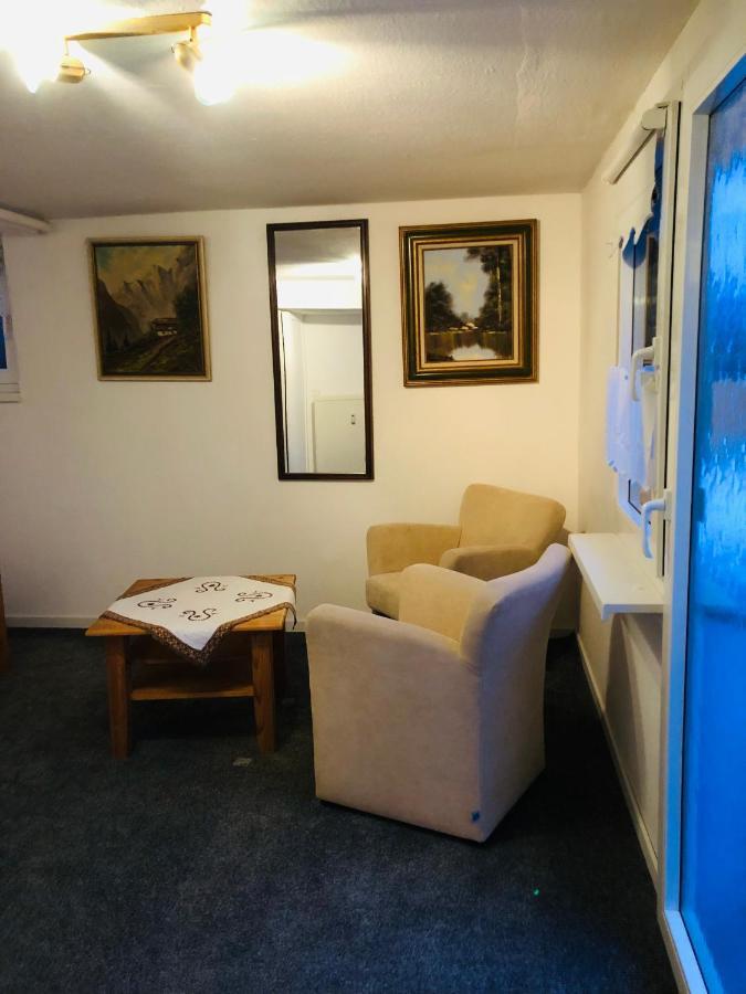 维林根Haus Hubertus公寓 外观 照片